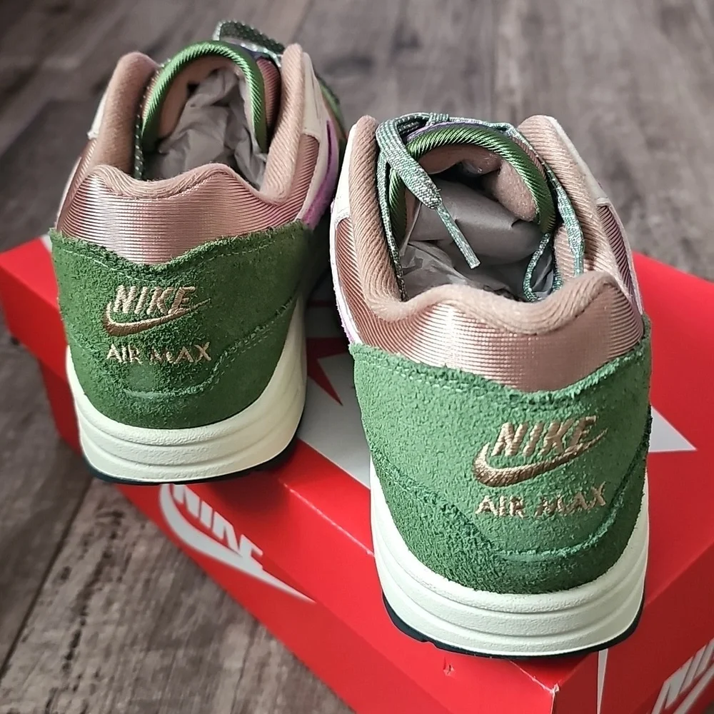 Nike Air Max 1 SH Treeline Sneakers
